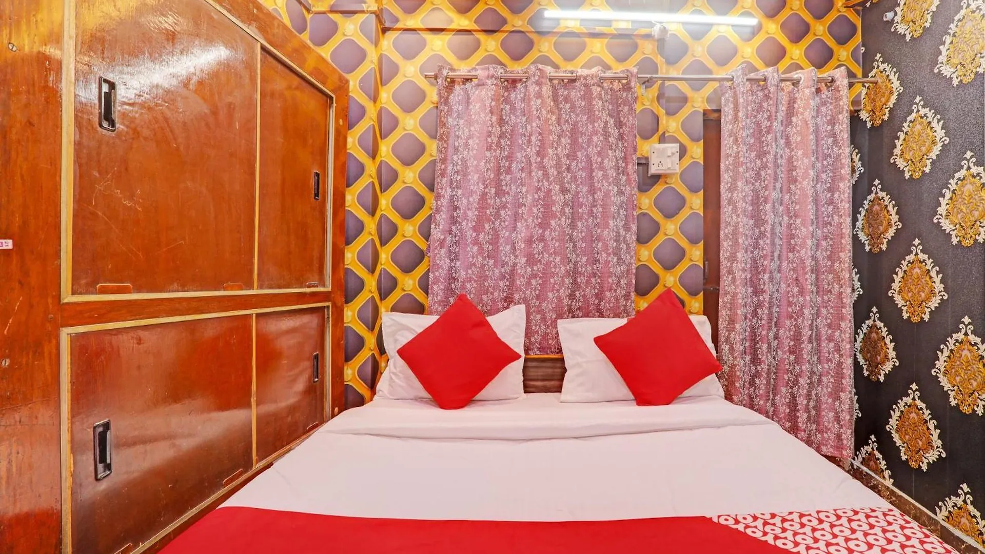Oyo Flagship Manjushree P. Guest House Varanasi