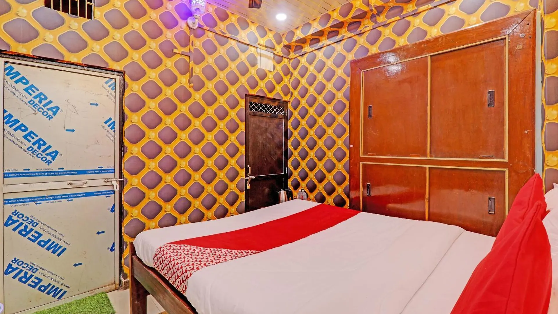 Hotel Oyo Flagship Manjushree P. Guest House Varanasi