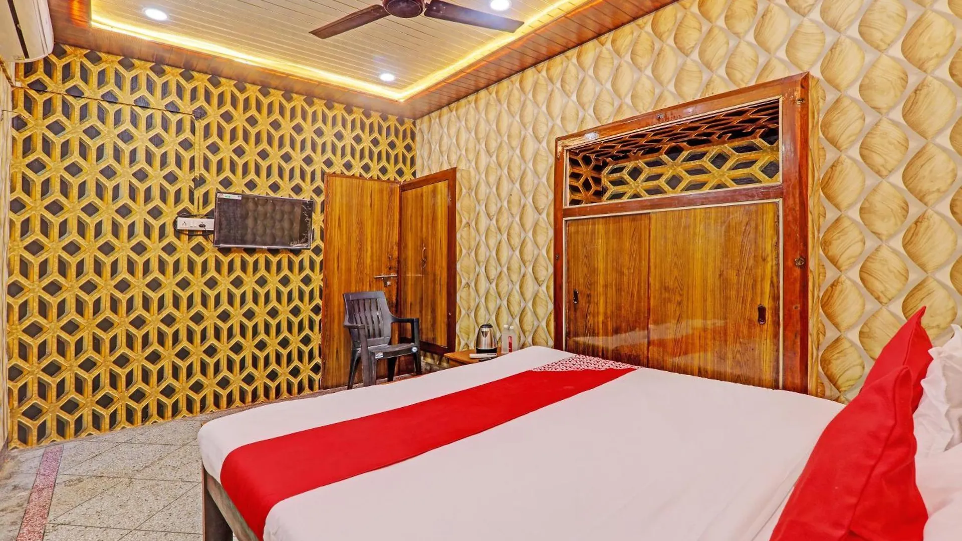 **** Hotel Oyo Flagship Manjushree P. Guest House Varanasi India